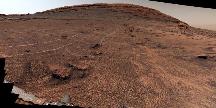 Curiosity entdeckt riesiges Feld aus Wabenmustern auf dem Mars