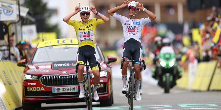 Waldbrände bei Bordeaux verkürzen Tour-de-France-Finale